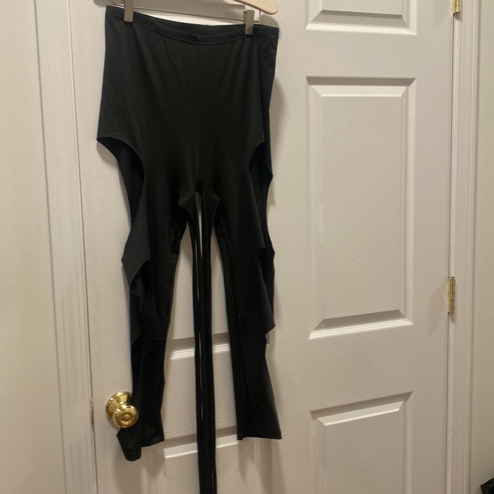 Women’s party/ festival cut-out wrap leggings